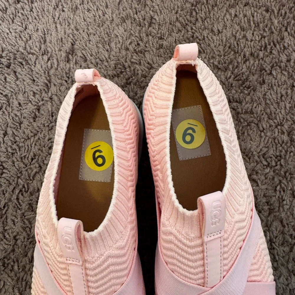 Ugg Willows II Gore Trainer Pink Slip On Sneakers Size 10 NEW $138 - Picture 4 of 8